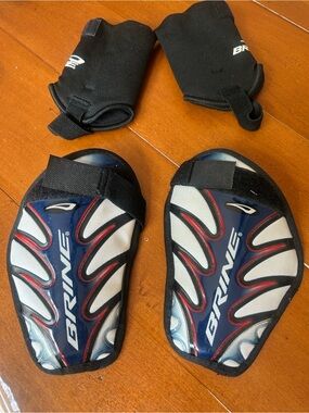 Brine Kids  Protective shin  Guards.  Barely used youth Extra small